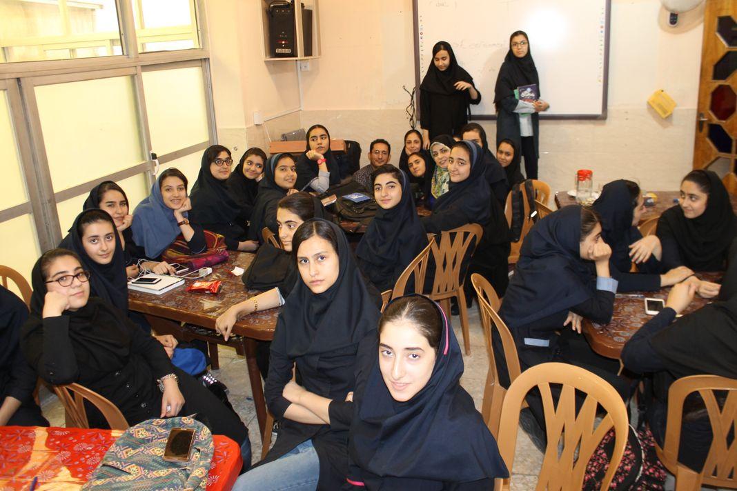 کارگاه تفکر طراحی در مدارس